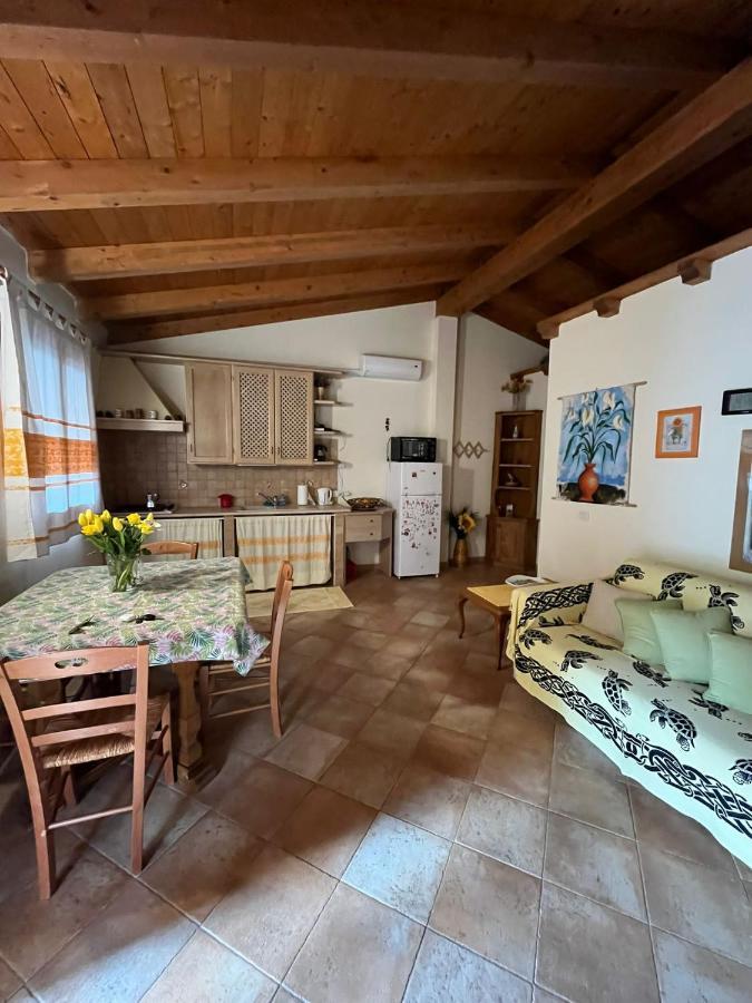 Casa Nel Borgo Di San Pantaleo Villa Eksteriør bilde